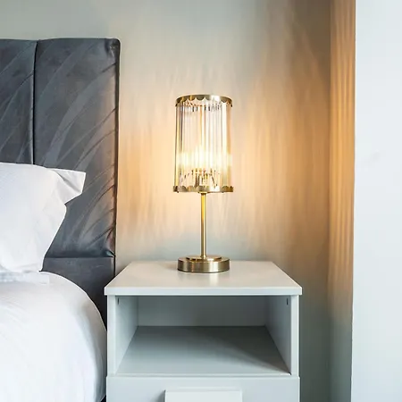 Apartamento Modern Pad Prime Location Balcony Sleeps 4