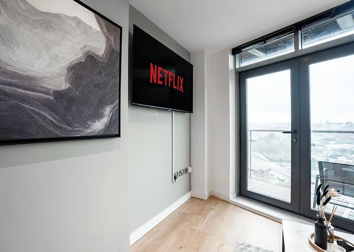 Apartamento Modern Pad Prime Location Balcony Sleeps 4 *