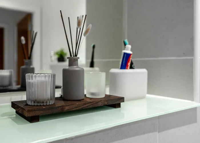 Apartamento Modern Pad Prime Location Balcony Sleeps 4